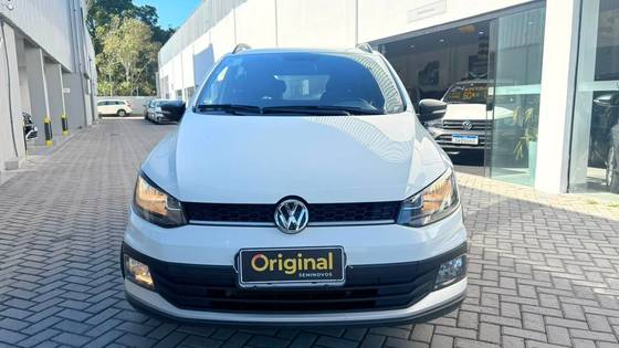 VOLKSWAGEN FOX 1.6 MSI TOTAL FLEX XTREME 4P MANUAL VOLKSWAGEN FOX 1.6 MSI TOTAL FLEX XTREME 4P MANUAL